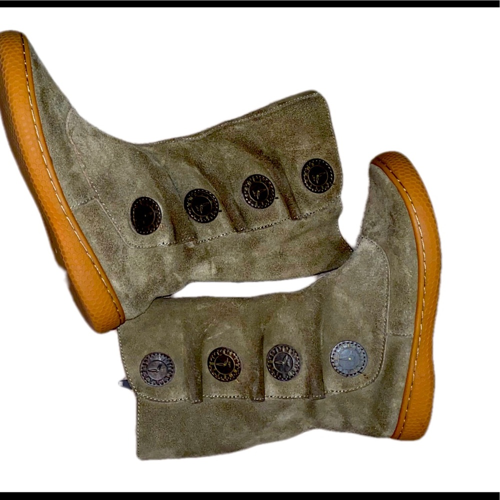 Girl Boots